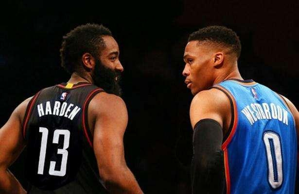 创造历史 速滑世锦赛中国队男团夺金.